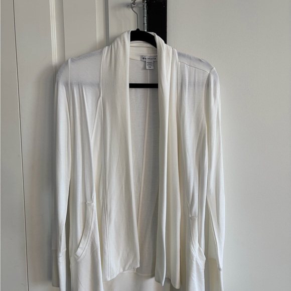 Athleta Pranayama Restore Rib Wrap
Color Bone Rib - Picture 4 of 6